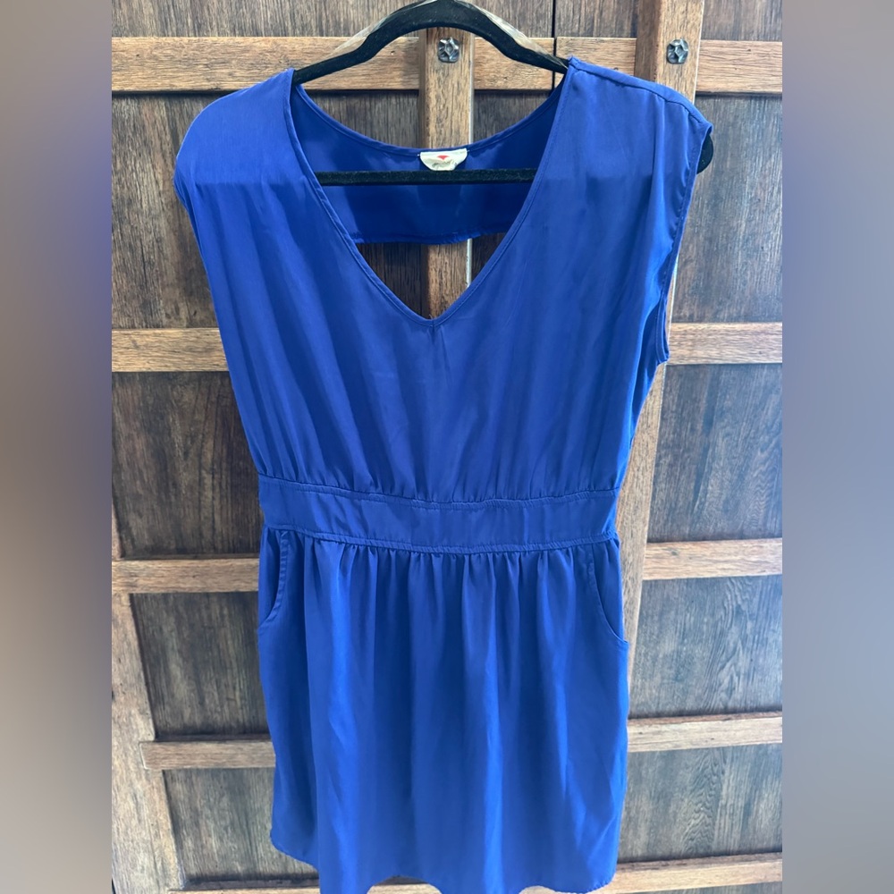 one clothing Sleeveless V-Neck Dress in Royal Blue